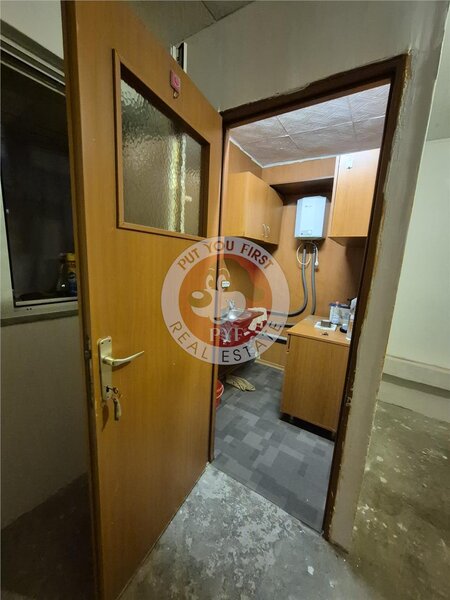 Titan | Garsoniera | Necesita renovare | 15mp | Semidec | B11798